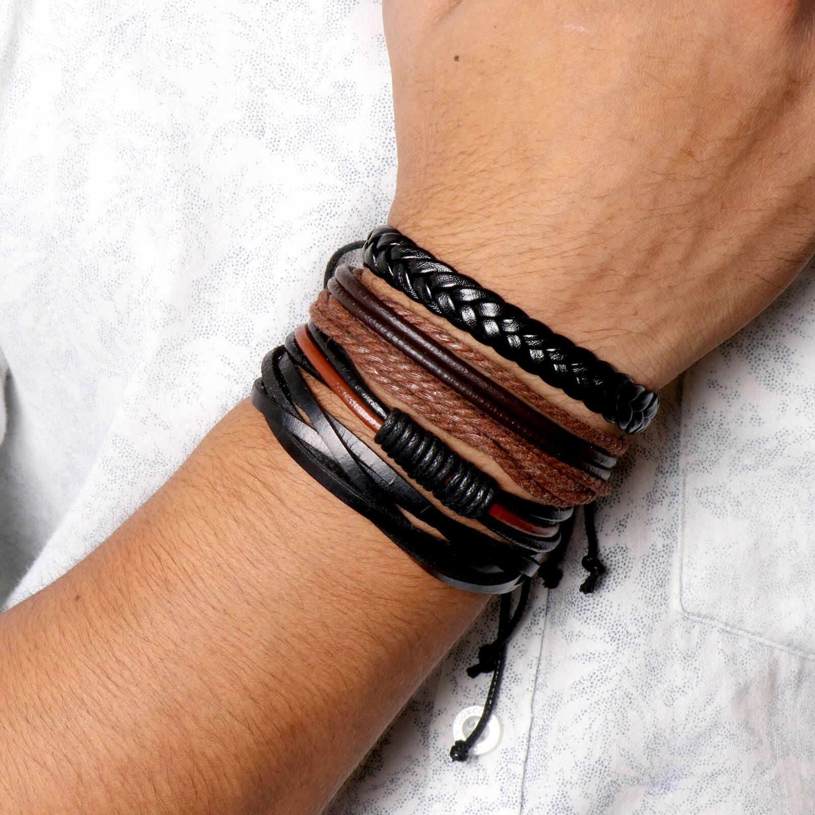 Black & Black Roy Leather Bracelet | In stock! | Lucleon